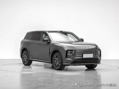 中型插混SUV之争，长安启源Q07和宋L DM谁更值得入手？