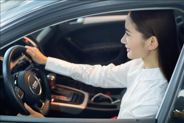 一车在手,保障无忧!随车保险让出行更安心