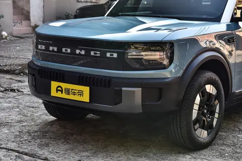 春节回家实测|20万级家用越野方盒子,稳才是越野的真谛